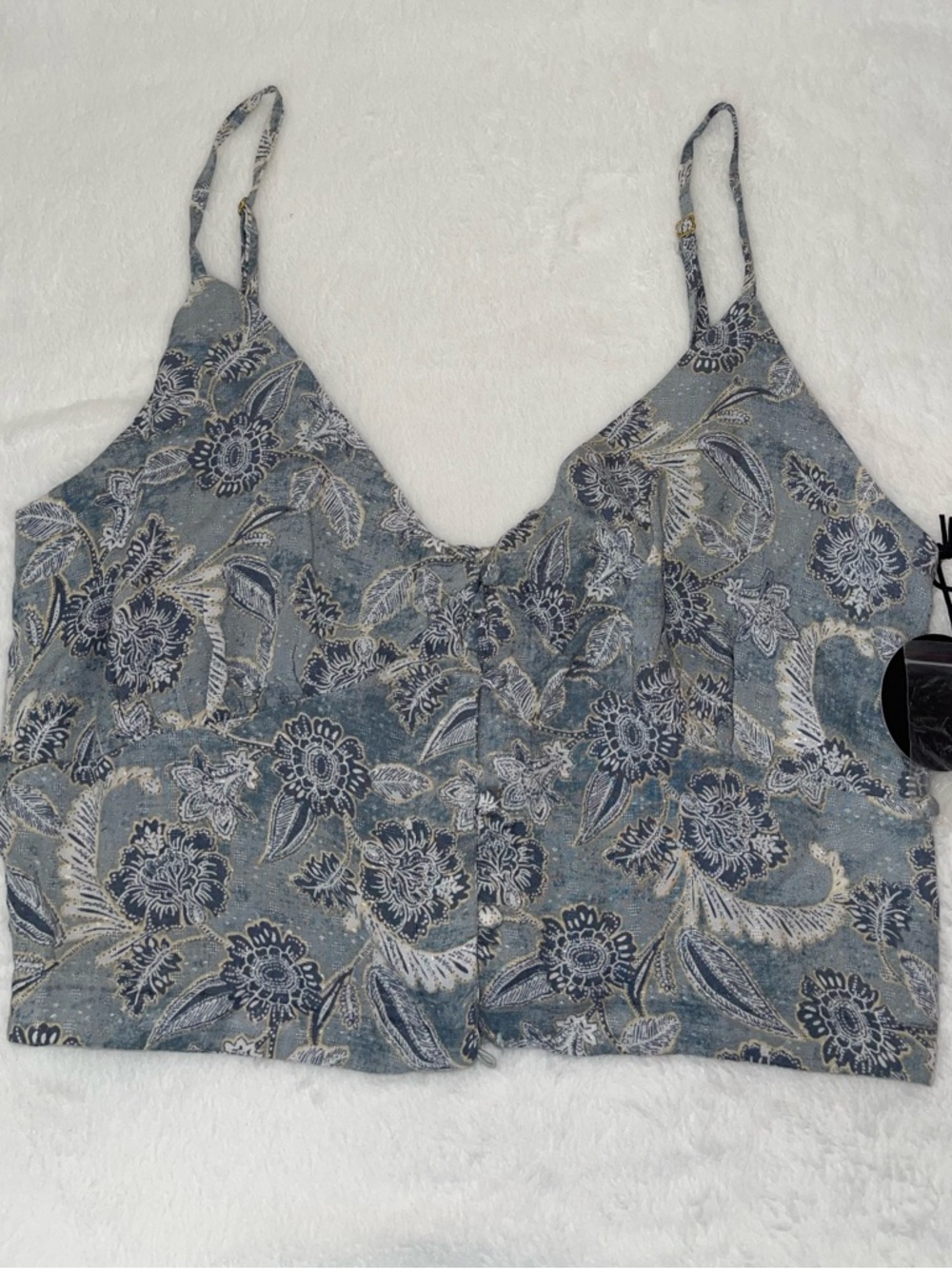 CLOSET CLOSEOUT SALE - Amuse Society Floral V-Neck Cami - Medium - NWT